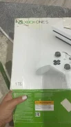 Microsoft Xbox One S. ��� ����� �� ������������ ����