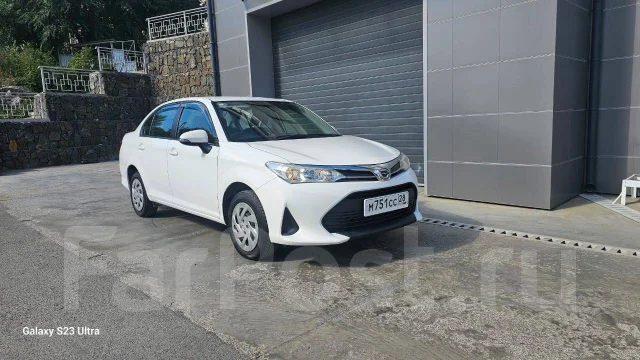 Toyota Corolla Axio. ��� �������� ����