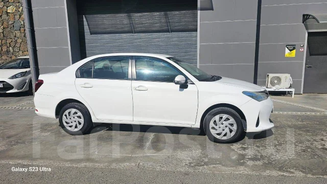 Toyota Corolla Axio. ��� �������� ����