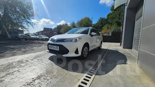 Toyota Corolla Axio. ��� �������� ����