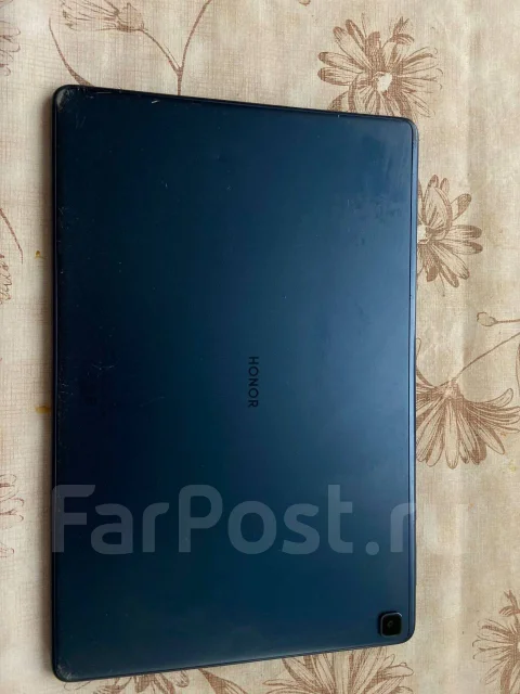 Honor Pad X8. ������ 64 �� ����