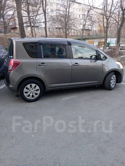 Toyota Ractis. ��������, ��������, 1.0 (110��.�.), ������, 205 000����. �� ����