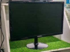 Samsung. 23", ���������� �� (LCD, LED, QLED) ����