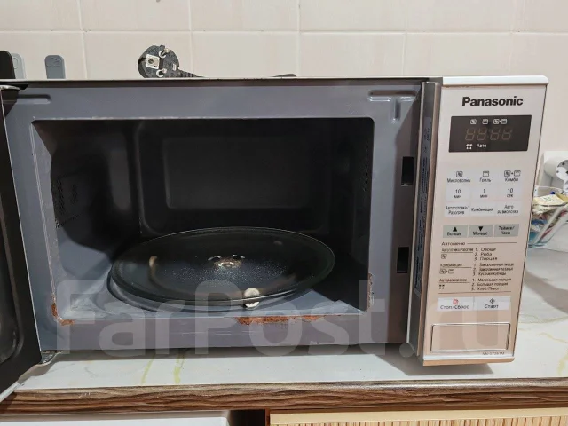 Panasonic. NN-GT261M ����