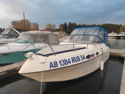 Four Winns. 1999 ���, ����� 8,5��., ��������� ������������, 270��.�., ������ ����