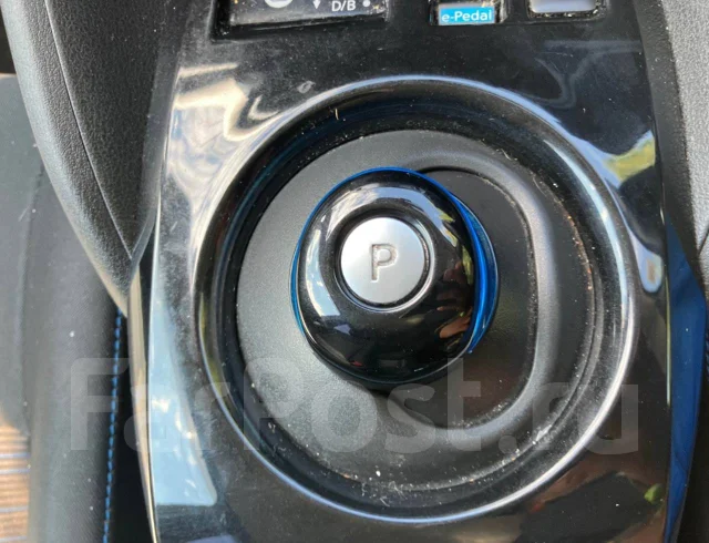 Nissan Leaf. ZE1, EM57 ����