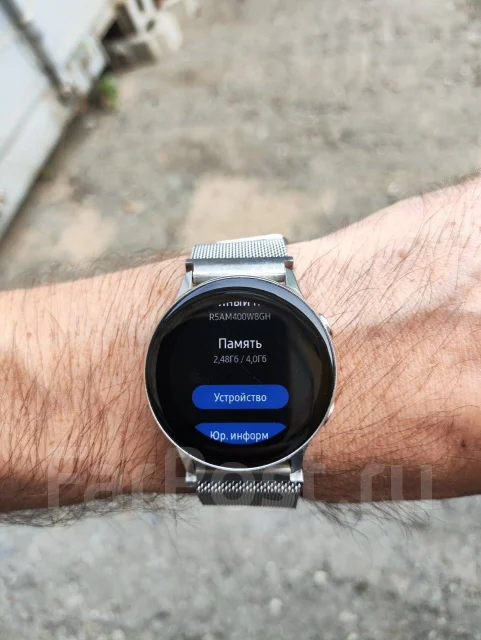 Samsung Galaxy Watch Active. GPS, NFC, IP68 ����