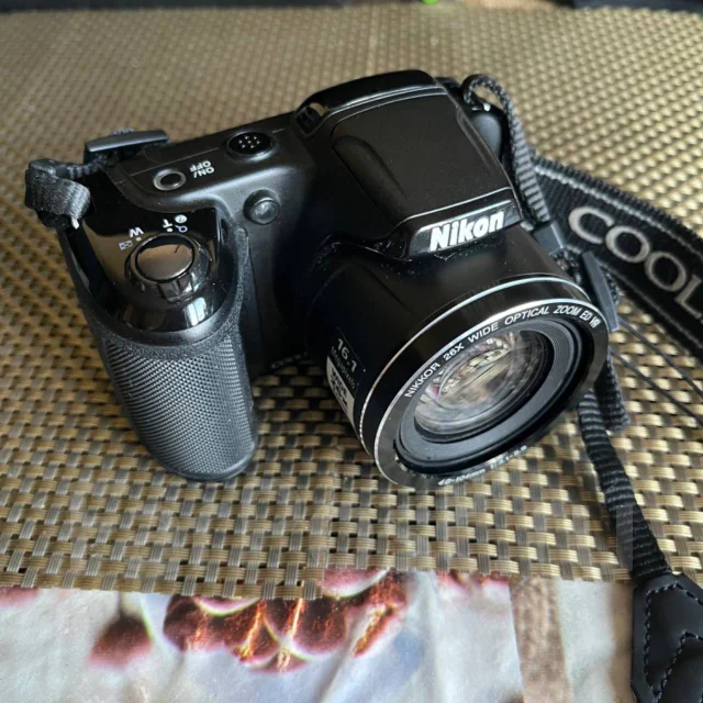 Nikon Coolpix L320. 15 - 19.9 ��, ���: 14� � ����� ����