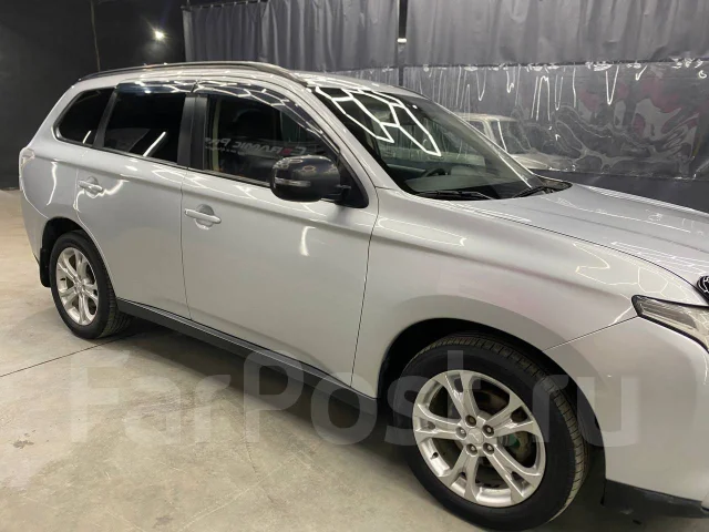 Mitsubishi Outlander. ��������, 4wd, 2.0 (146��.�.), ������, 315 000����. �� ����