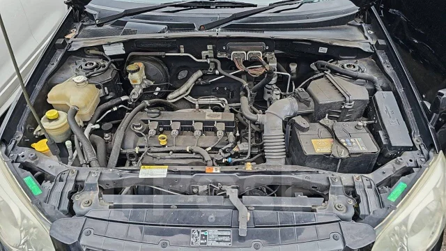 Ford Escape ����