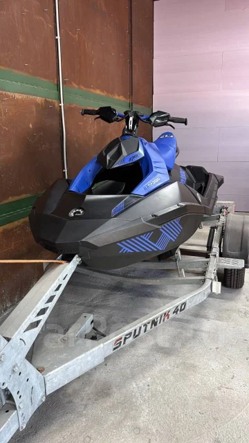 BRP Sea-Doo Spark Trixx. 2022 ��� ����