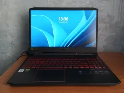 Acer Nitro 5. 15.6", 2,5����, ��� 8 ��, ���� 256���, WiFi: 1, Bluetooth: 1, ����������� �� 8��. ����