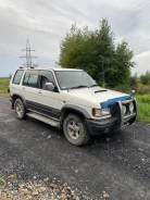 Isuzu Bighorn. �������, 4wd, 3.1 (135��.�.), ������, 256 000����. �� ����