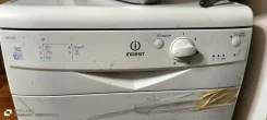 Indesit ����