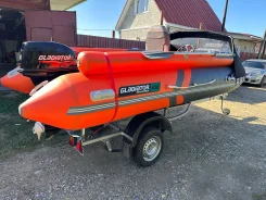 ��������� E 450 S. 2025 ���, ����� 4,5��., ��������� ���������, 40��.�., ������ ����