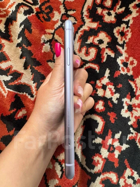 Apple iPhone 11. �/�, 128 ��, ����������, 3G, 4G LTE ����