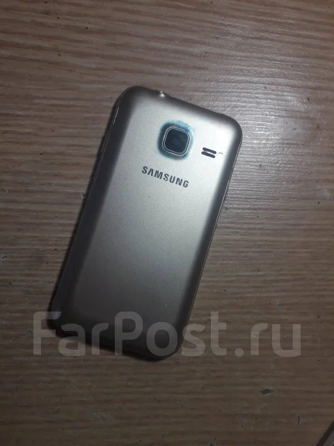 Samsung Galaxy J1 Mini. �/�, 8 ��, ������� ����