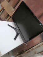 Samsung. 18", ���������� OLED ����