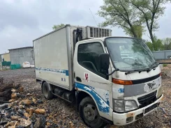 Toyota ToyoAce ����