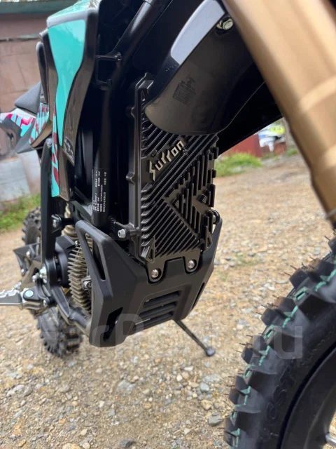 Sur-Ron Light Bee X. 300����. ��., ��������, ���������, ��� ������� ����