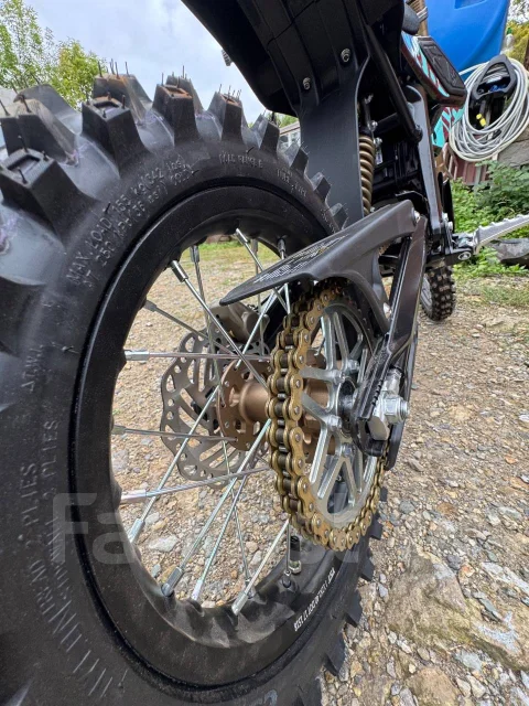 Sur-Ron Light Bee X. 300����. ��., ��������, ���������, ��� ������� ����