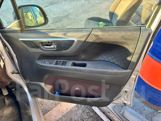 Honda N-WGN. JH1, S07A ����