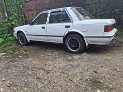 Nissan Bluebird. ��������, ��������, 1.6, ������, 160 000����. �� ����
