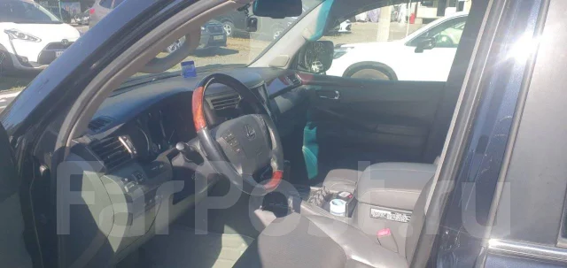 Lexus LX570. �������, 4wd, 5.7 (367��.�.), ������, 172����. �� ����
