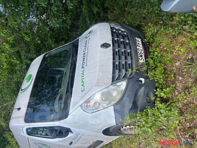 ������� Renault Master 2010- 20594121 233002654R ����