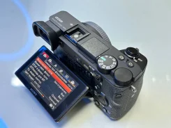 Sony Alpha ILCE-6500 Body ����