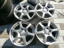Yokohama Laycea. 6.5x16", 5x114.3, ET53, �� 71,5���. ����