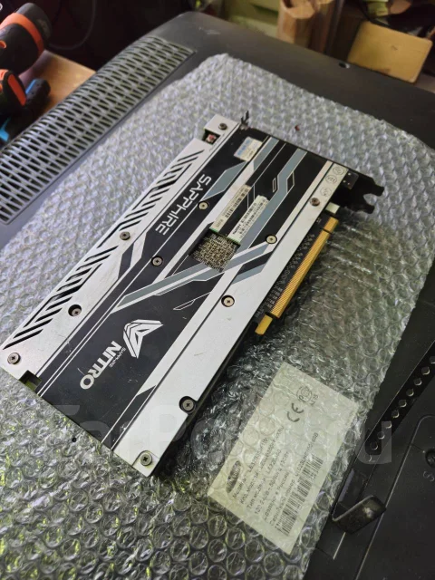 Radeon RX 570 ����