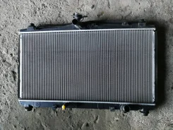 �������� Toyota Camry avv50 16400-36260 ����