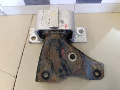 ����� ��������� ������ Renault Logan 2005-2014 8200805581 ����