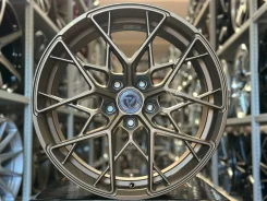 Wheelegend. 8.0x18", 5x114.3, ET38, �� 73,1���. ����