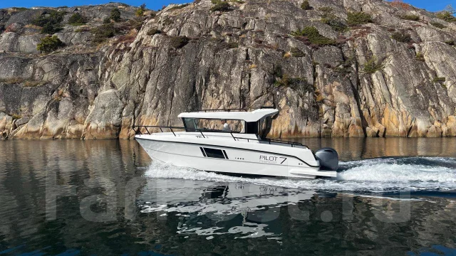 Finnmaster. ����� 7,2��., ��������� ��� ���������, 200��.�., ������. ��� ����� �� ������������ ����