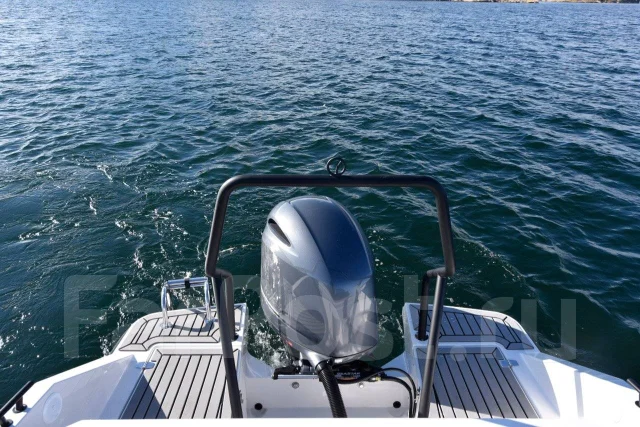 Finnmaster. ����� 6,4��., ��������� ��� ���������, 200��.�., ������. ��� ����� �� ������������ ����