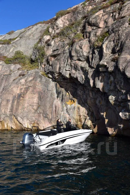 Finnmaster. ����� 6,4��., ��������� ��� ���������, 200��.�., ������. ��� ����� �� ������������ ����