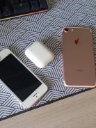 Apple AirPods ����