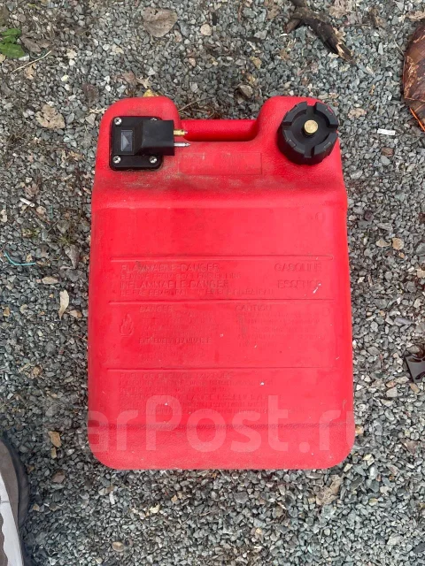 ������� 350. 2023 ���, ����� 3,5��., ��������� ���������, 9,9��.�., ������ ����