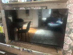 TCL 55P635. LED ����