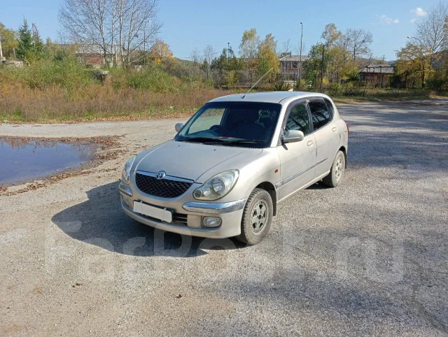Daihatsu Storia. �������, ��������, ������ ����