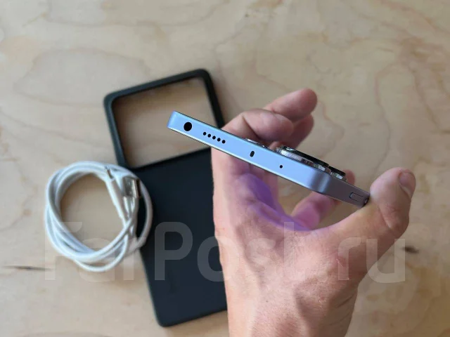 Xiaomi Redmi Note 13 Pro. �/�, 128 ��, �����, 3G, 4G LTE, 5G, Dual-SIM, ����������, NFC ����