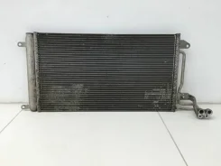�������� ������������ Volkswagen Polo Sed RUS 2009-2020 6R0820411T 6R0820411T ����