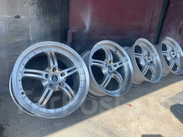 Stern. 8.5x18", 5x114.3, ET45 ����