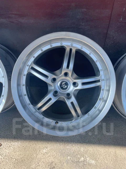 Stern. 8.5x18", 5x114.3, ET45 ����