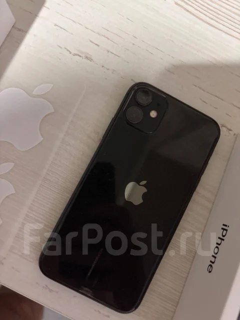 Apple iPhone 11. �/�, 64 ��, ������, 3G, 4G LTE, NFC ����