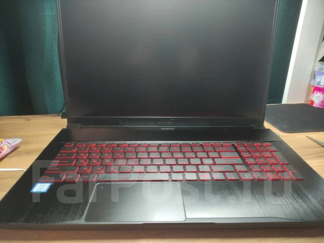 MSI GF75 Thin 9RCX. 17.3", 2,4����, ��� 32 ��, ���� 512���, WiFi: 1, Bluetooth: 1 ����