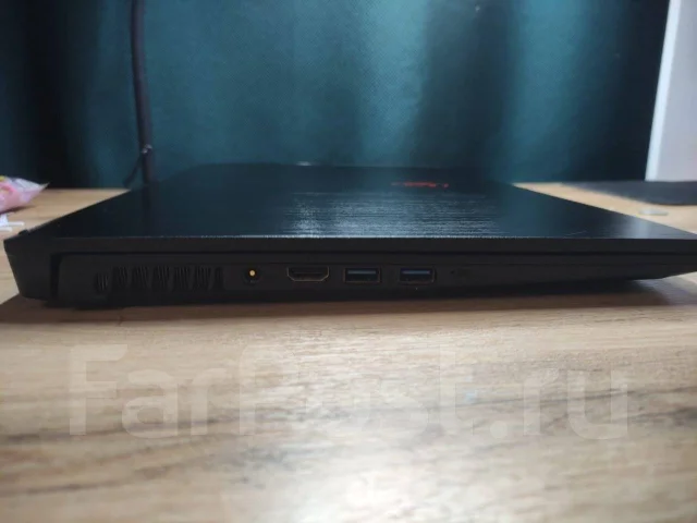 MSI GF75 Thin 9RCX. 17.3", 2,4����, ��� 32 ��, ���� 512���, WiFi: 1, Bluetooth: 1 ����