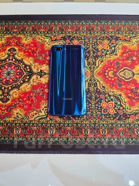 Honor 10. �/�, 64 ��, �����, 3G, 4G LTE, Dual-SIM, ����������, NFC ����